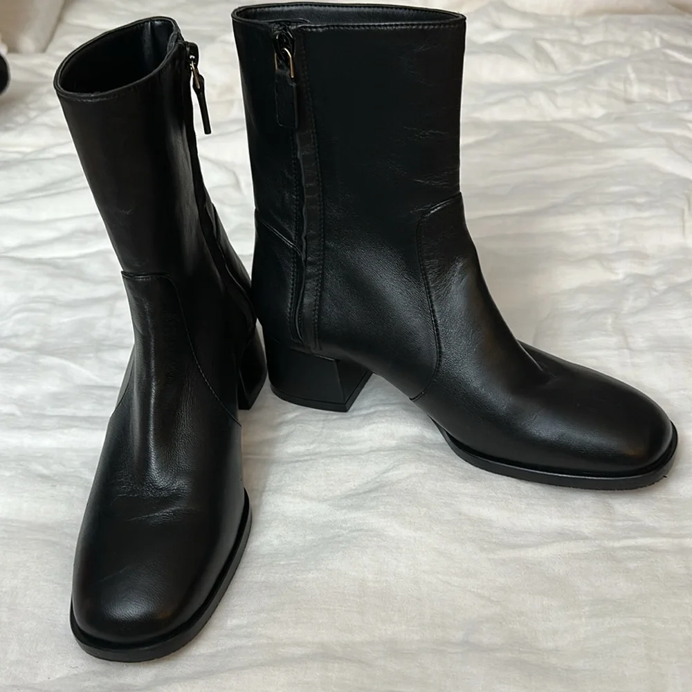Elegant Stewart Weitzman Black Leather Ankle Boots with Inner Side Zipper NWOT - Picture 13 of 15